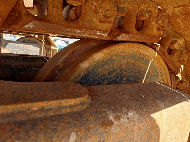 Crawler excavator CAT 320D: picture 13