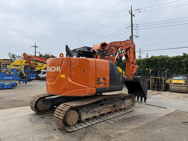 HITACHI ZX135USK-5B - Crawler excavator: picture 4 HITACHI ZX135USK-5B - Crawler excavator: picture 4