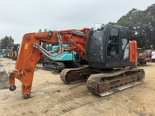 HITACHI ZX135USK-5B - Crawler excavator: picture 1 HITACHI ZX135USK-5B - Crawler excavator: picture 1