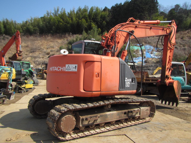 HITACHI ZX135USK - Crawler excavator: picture 4 HITACHI ZX135USK - Crawler excavator: picture 4
