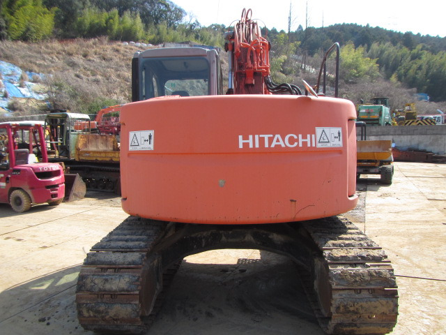 HITACHI ZX135USK - Crawler excavator: picture 3 HITACHI ZX135USK - Crawler excavator: picture 3