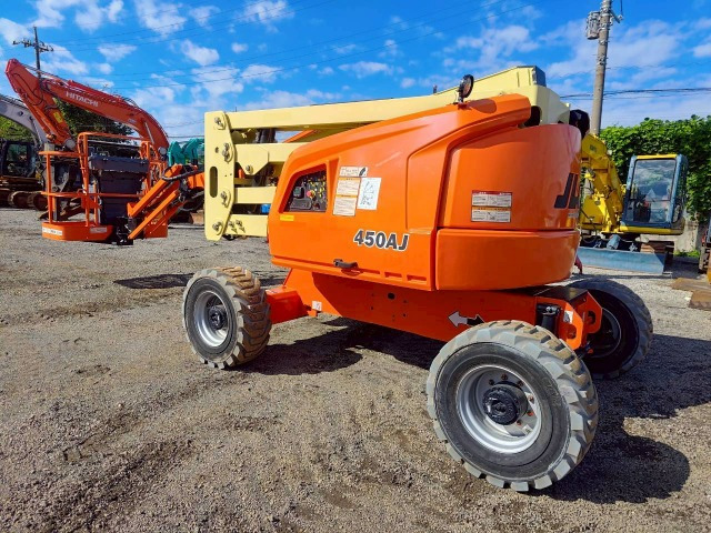 JLG 450AJ - Articulated boom: picture 3 JLG 450AJ - Articulated boom: picture 3