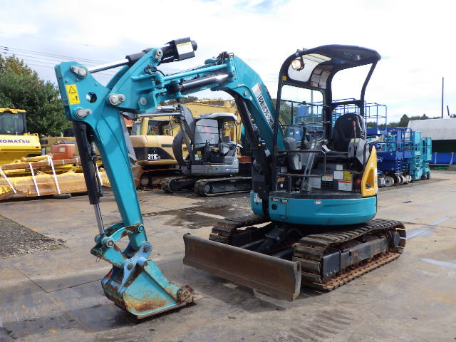 KUBOTA RX-306E - Mini excavator: picture 1 KUBOTA RX-306E - Mini excavator: picture 1