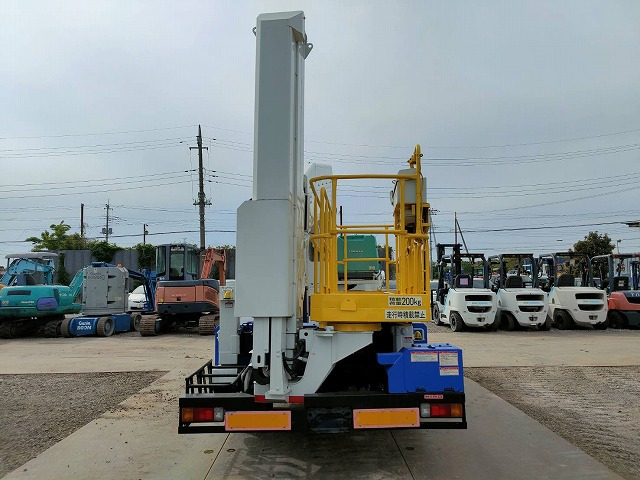 TADANO BT-110-1 - Truck mounted aerial platform: picture 4 TADANO BT-110-1 - Truck mounted aerial platform: picture 4