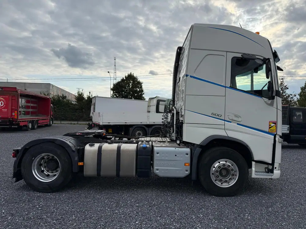 Volvo FH 500 Globetrotter Jantes alcoa*Hydraulique*Euro6 - Tractor unit: picture 3 Volvo FH 500 Globetrotter Jantes alcoa*Hydraulique*Euro6 - Tractor unit: picture 3
