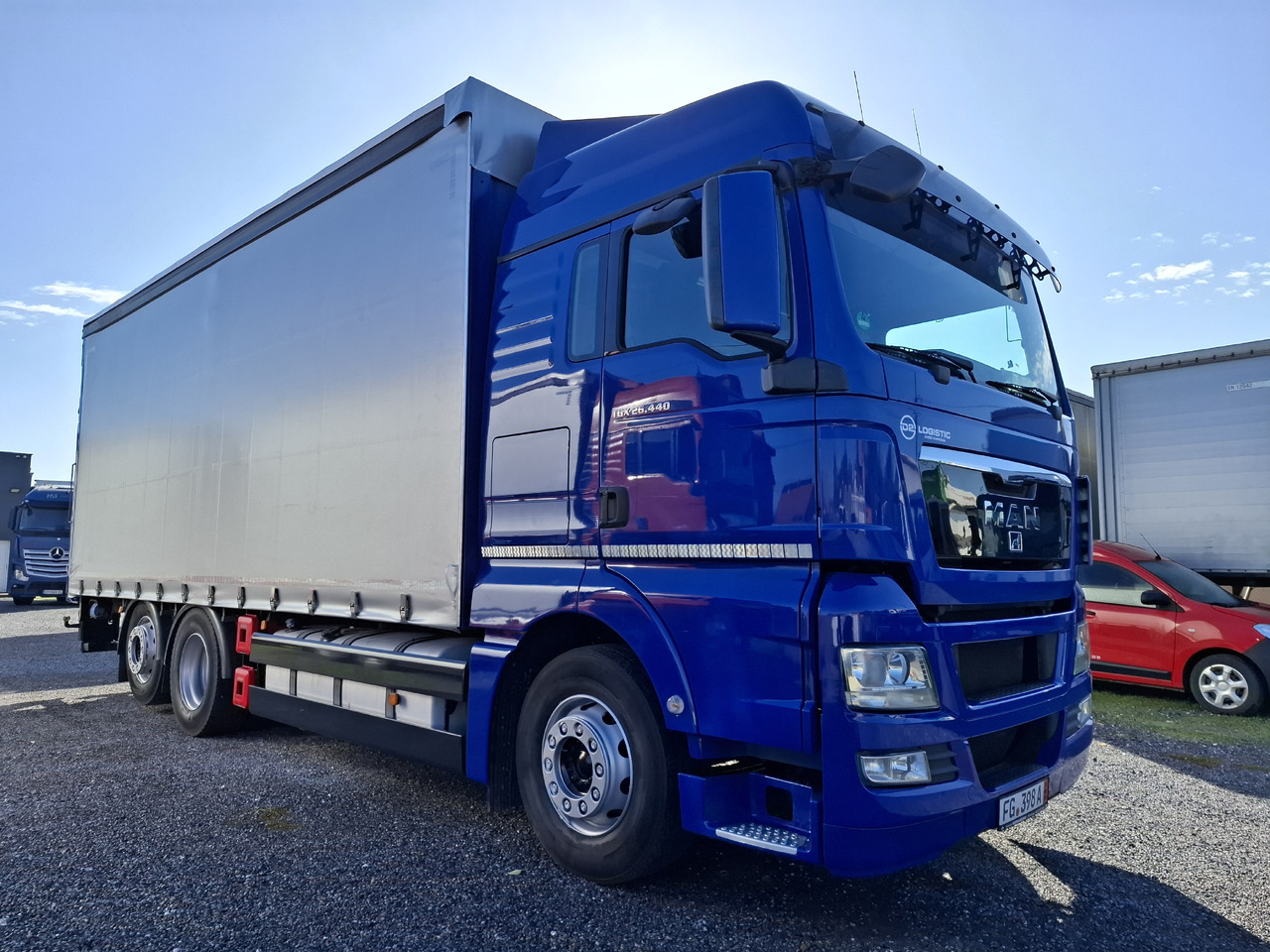 MAN TGX 26.440 E5 - Curtainsider truck: picture 5 MAN TGX 26.440 E5 - Curtainsider truck: picture 5