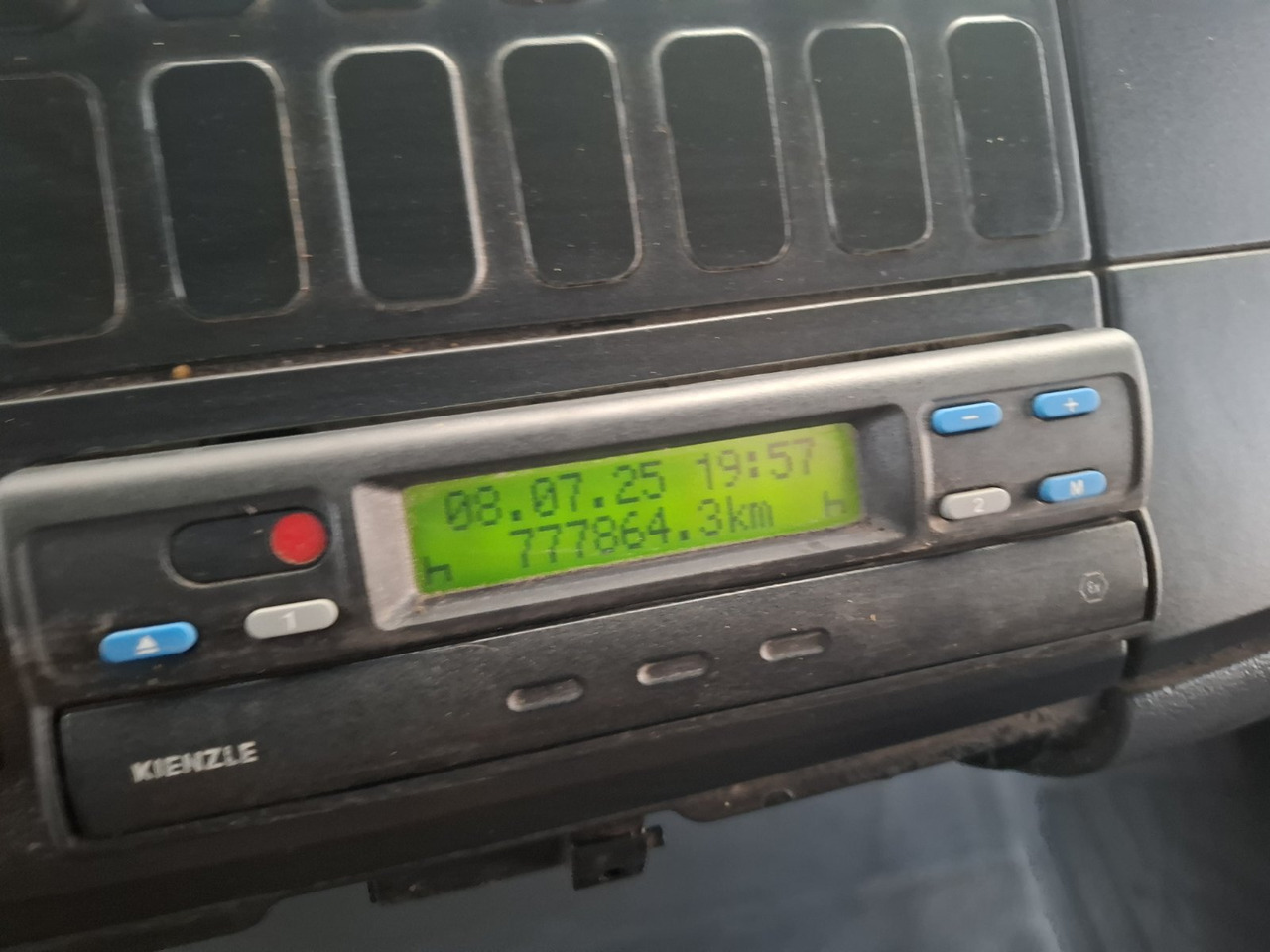 Truck MERCEDES-BENZ ATEGO 1523: picture 11