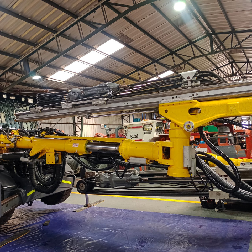 EPIROC BOOMER S2C - Directional boring machine: picture 3 EPIROC BOOMER S2C - Directional boring machine: picture 3