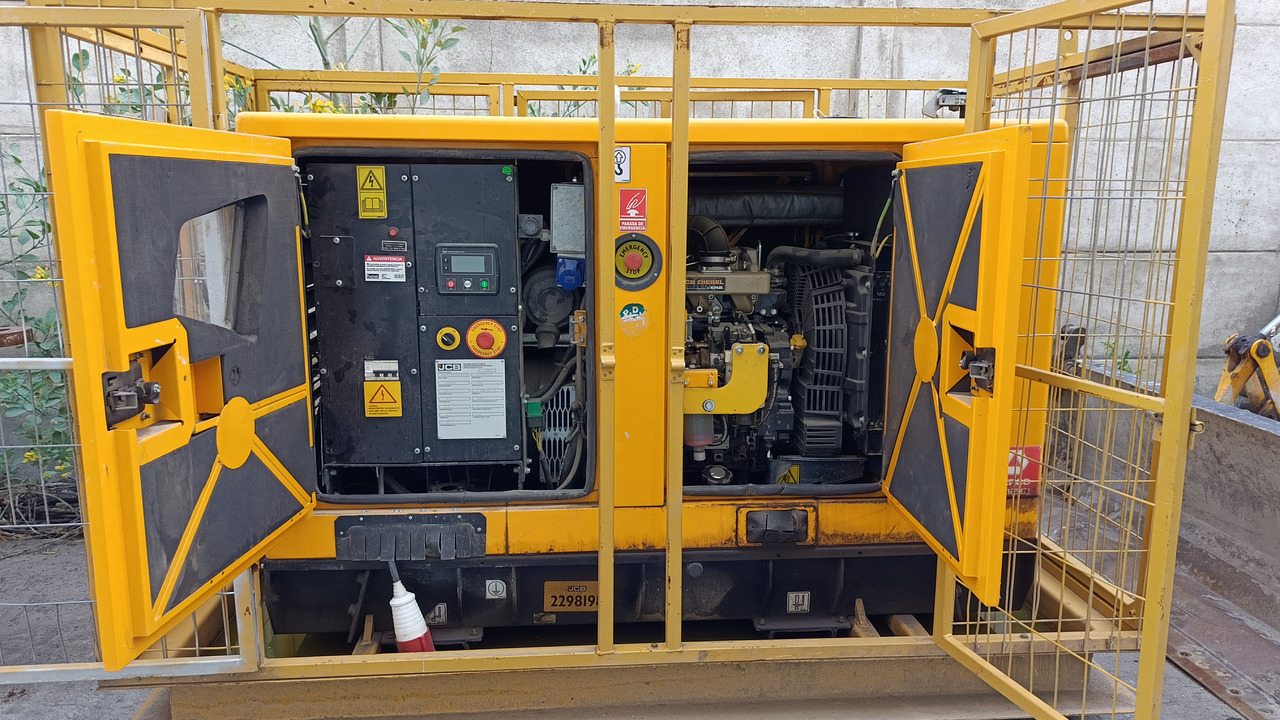 JCB G20QS - Generator set: picture 3 JCB G20QS - Generator set: picture 3