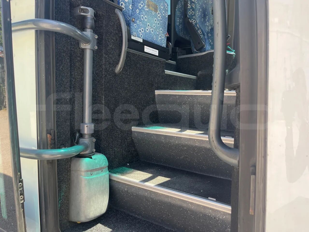 Coach Iveco 389: picture 38