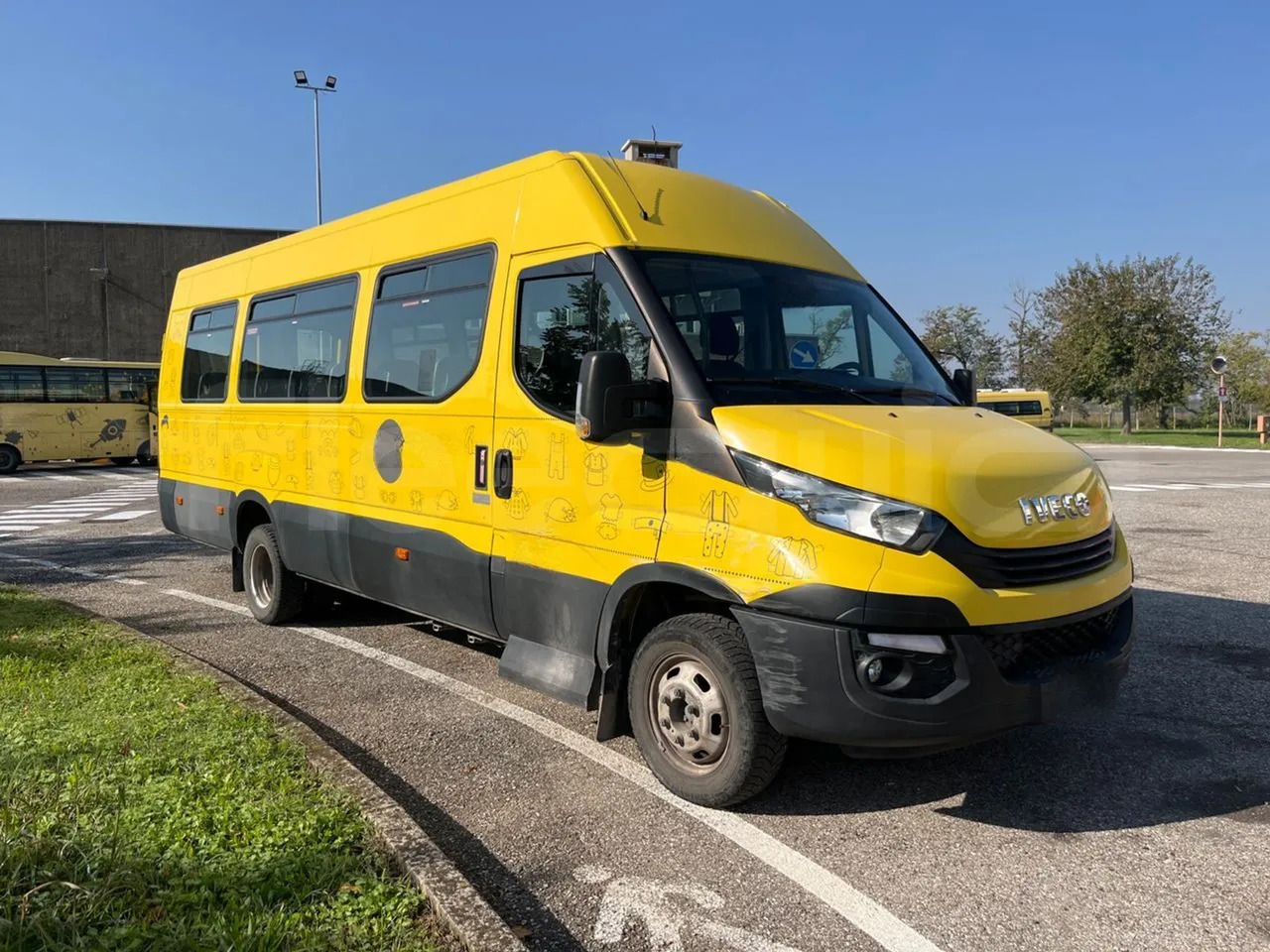 Iveco Daily - School bus, Minibus: picture 1 Iveco Daily - School bus, Minibus: picture 1