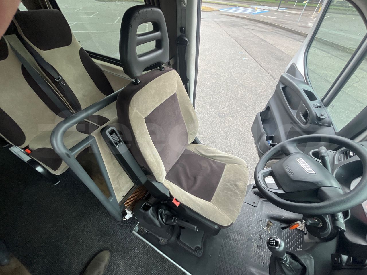 Suburban bus Iveco Daily: picture 18 Suburban bus Iveco Daily: picture 18