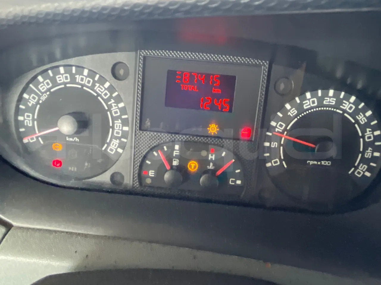 Iveco Daily - Coach: picture 3 Iveco Daily - Coach: picture 3