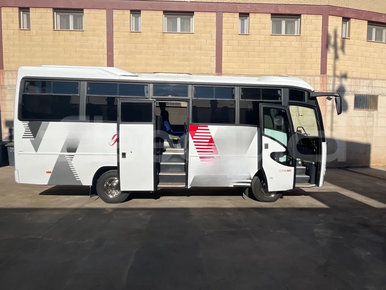 Coach Iveco E24: picture 13