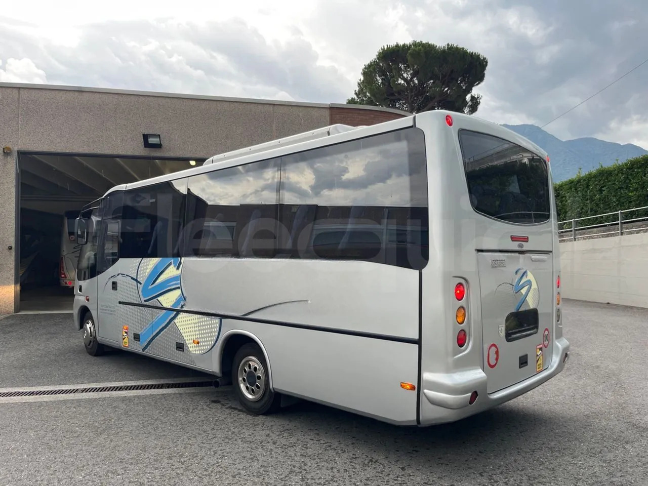 Leasing of  Mercedes-Benz MB 818 S Mercedes-Benz MB 818 S: picture 9