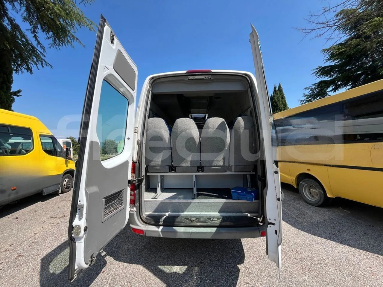 Minibus, Passenger van Mercedes-Benz MB906: picture 7