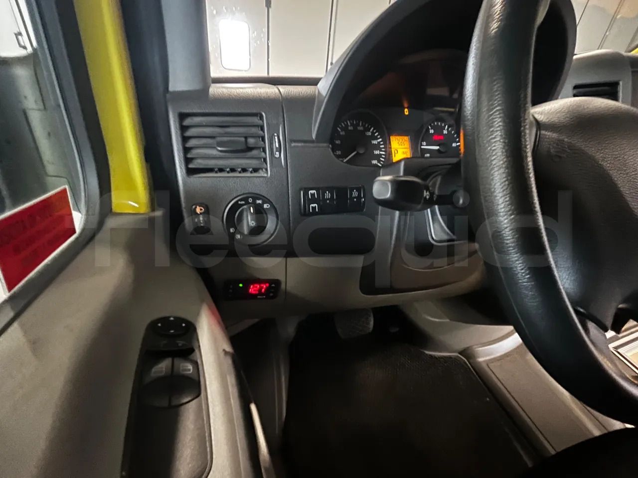 Minibus, Passenger van Mercedes-Benz Sprinter: picture 26 Minibus, Passenger van Mercedes-Benz Sprinter: picture 26