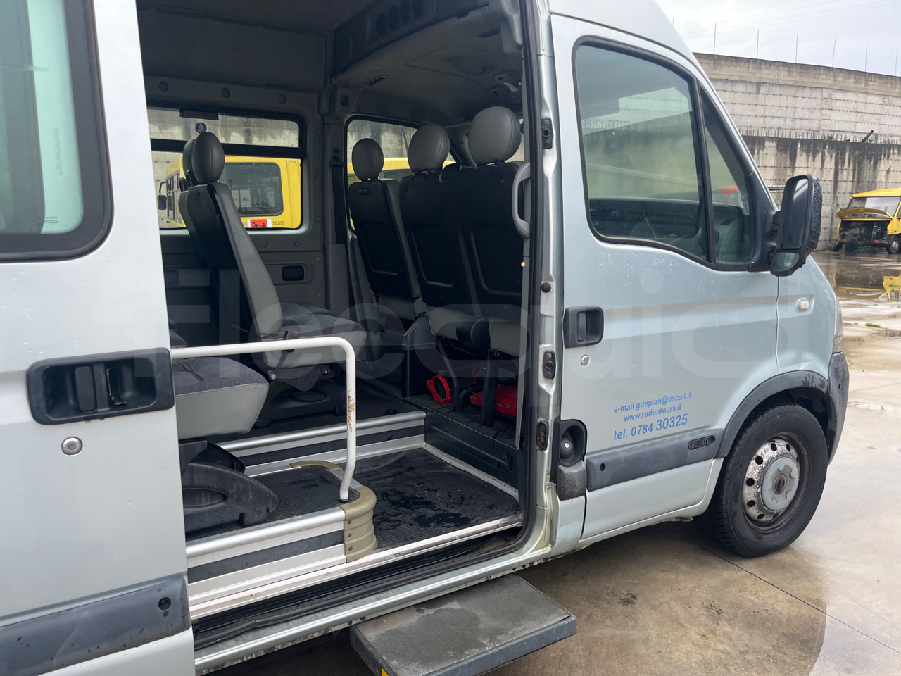 Minibus, Passenger van Nissan Interstar: picture 12