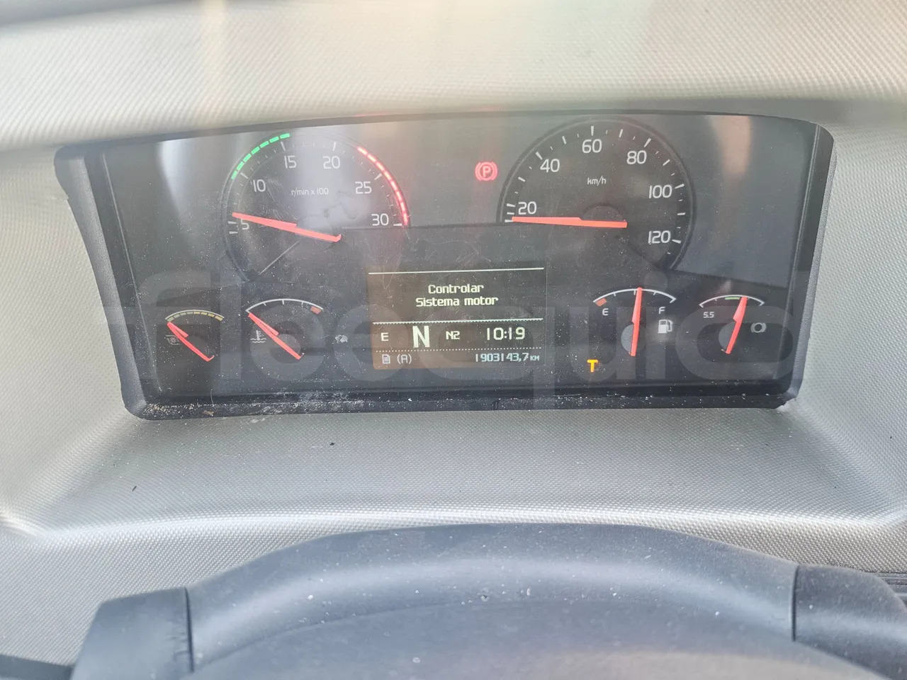 Volvo B12B - Coach: picture 2 Volvo B12B - Coach: picture 2