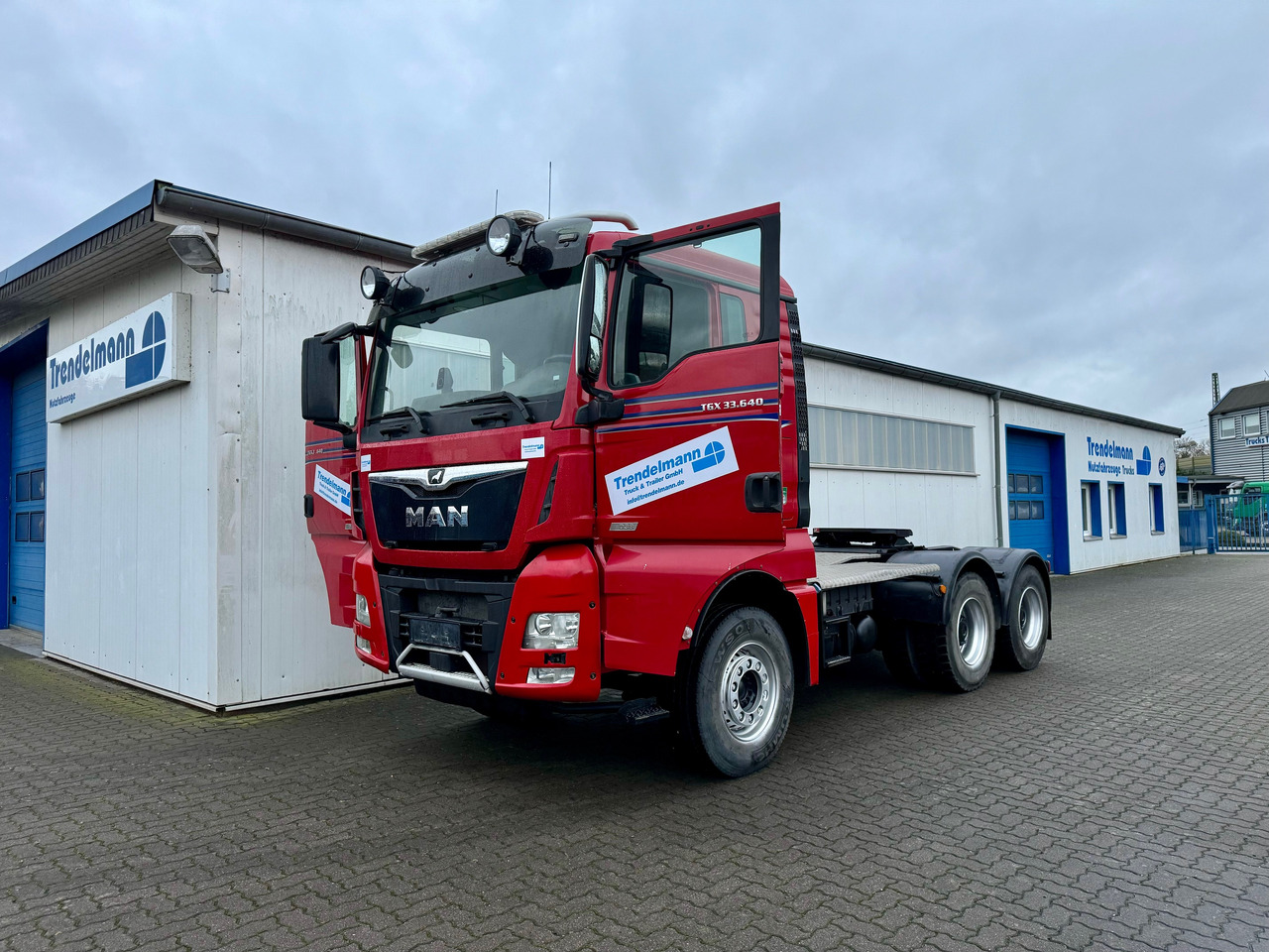 MAN TGS 33.640 6x4 Kipphydraulic-Retarder - Tractor unit: picture 1 MAN TGS 33.640 6x4 Kipphydraulic-Retarder - Tractor unit: picture 1