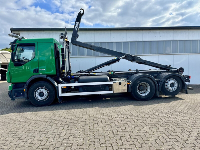 Volvo FE 330 62 TR CNG Erdgas Motor-Engine 6x2 lenk-liftachse - Hook lift truck: picture 4 Volvo FE 330 62 TR CNG Erdgas Motor-Engine 6x2 lenk-liftachse - Hook lift truck: picture 4