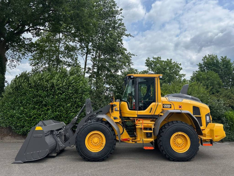 Volvo L 90 H2 - Wheel loader: picture 1 Volvo L 90 H2 - Wheel loader: picture 1
