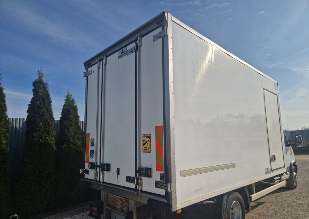 Chłodnia Mroźnia kontener 4.5m , 2 komory, dodatkowe zasilanie, boczne drzwi - Refrigerator swap body: picture 5 Chłodnia Mroźnia kontener 4.5m , 2 komory, dodatkowe zasilanie, boczne drzwi - Refrigerator swap body: picture 5