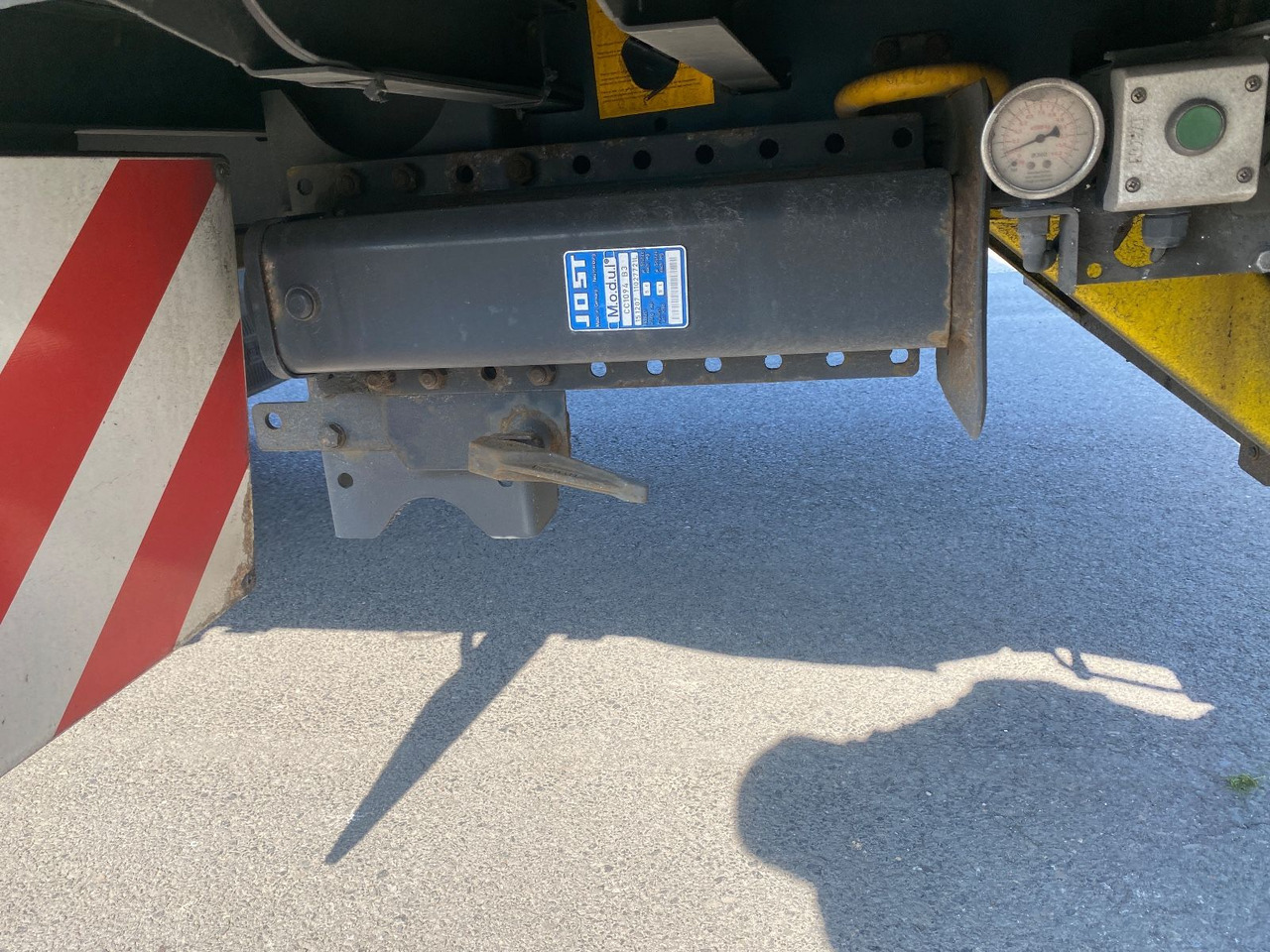 Kässbohrer 3-achs Mega/verbreiterbar + Rollboden Aircargo!! - Curtainsider semi-trailer: picture 4 Kässbohrer 3-achs Mega/verbreiterbar + Rollboden Aircargo!! - Curtainsider semi-trailer: picture 4