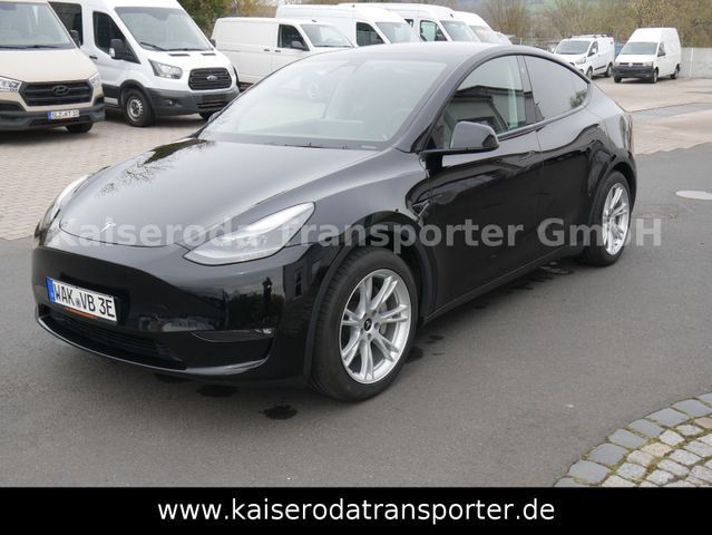 Tesla Model Y Long Range Dual AWD AHK - SUV: picture 1 Tesla Model Y Long Range Dual AWD AHK - SUV: picture 1