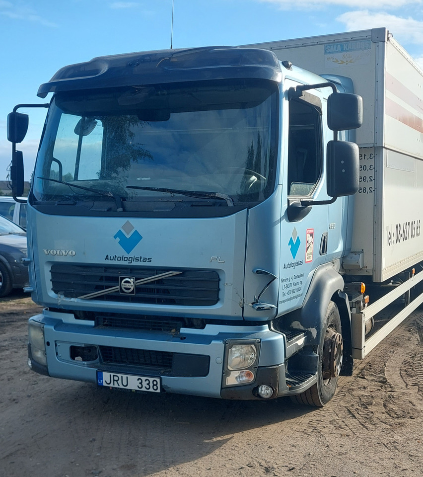 VOLVO FL280 - Box truck: picture 2 VOLVO FL280 - Box truck: picture 2
