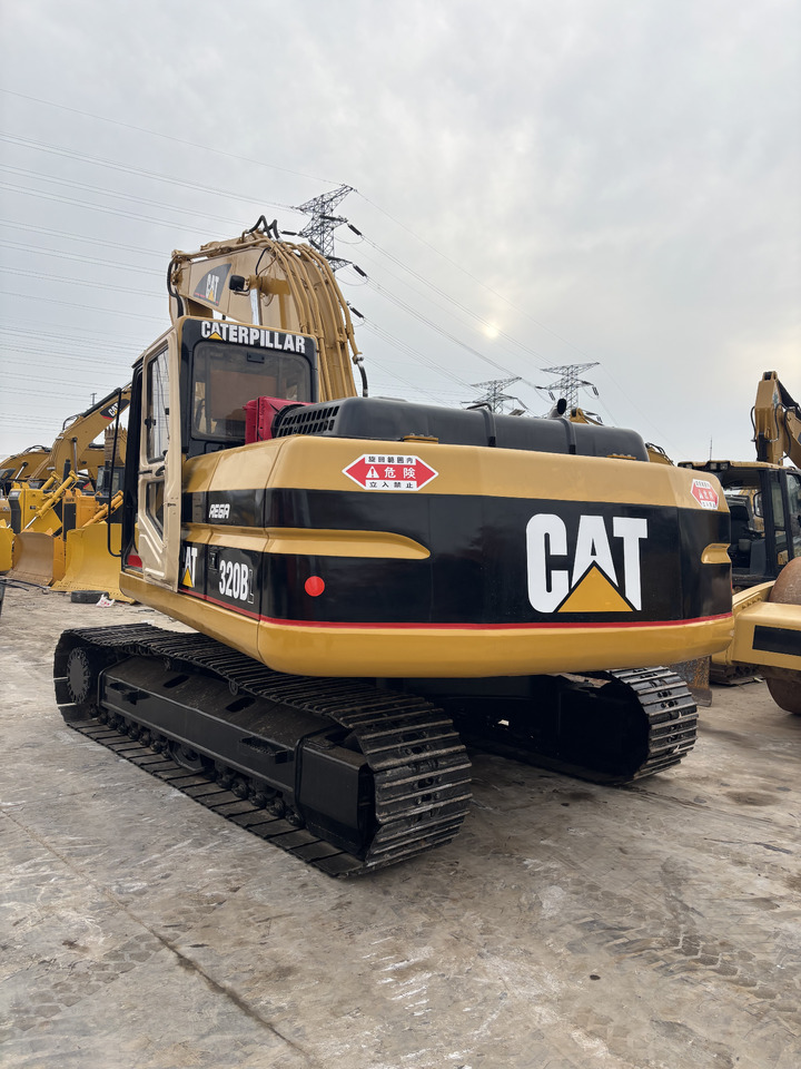 CATERPILLAR 320BL used excavator low price for sale - Crawler excavator: picture 2 CATERPILLAR 320BL used excavator low price for sale - Crawler excavator: picture 2