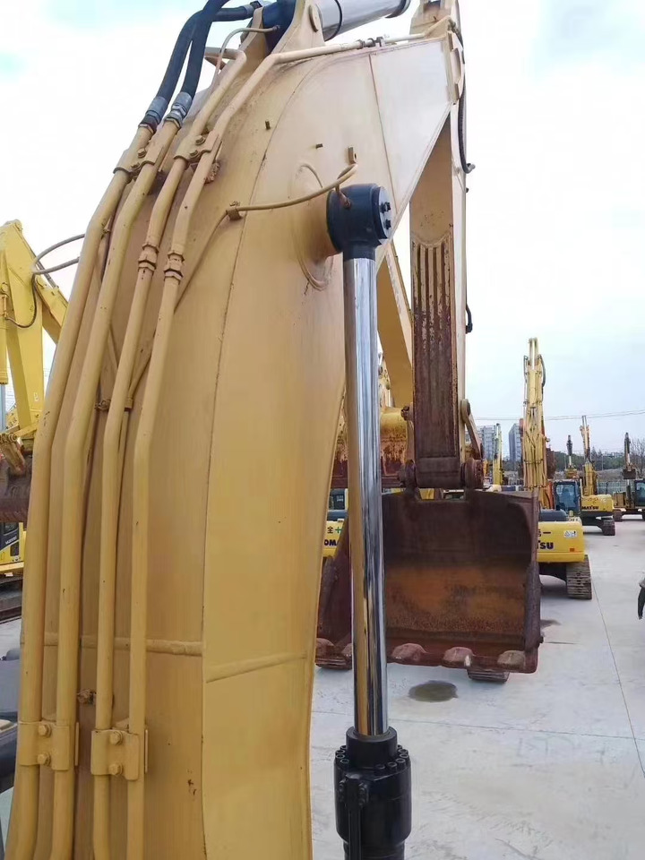 CATERPILLAR 325C used excavator low price for sale - Crawler excavator: picture 5 CATERPILLAR 325C used excavator low price for sale - Crawler excavator: picture 5