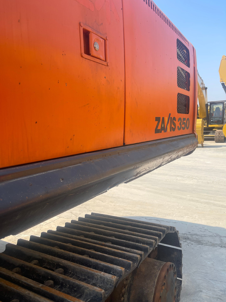 HITACHI ZX350 crawler excavator low hours excellent condition original - Crawler excavator: picture 2 HITACHI ZX350 crawler excavator low hours excellent condition original - Crawler excavator: picture 2