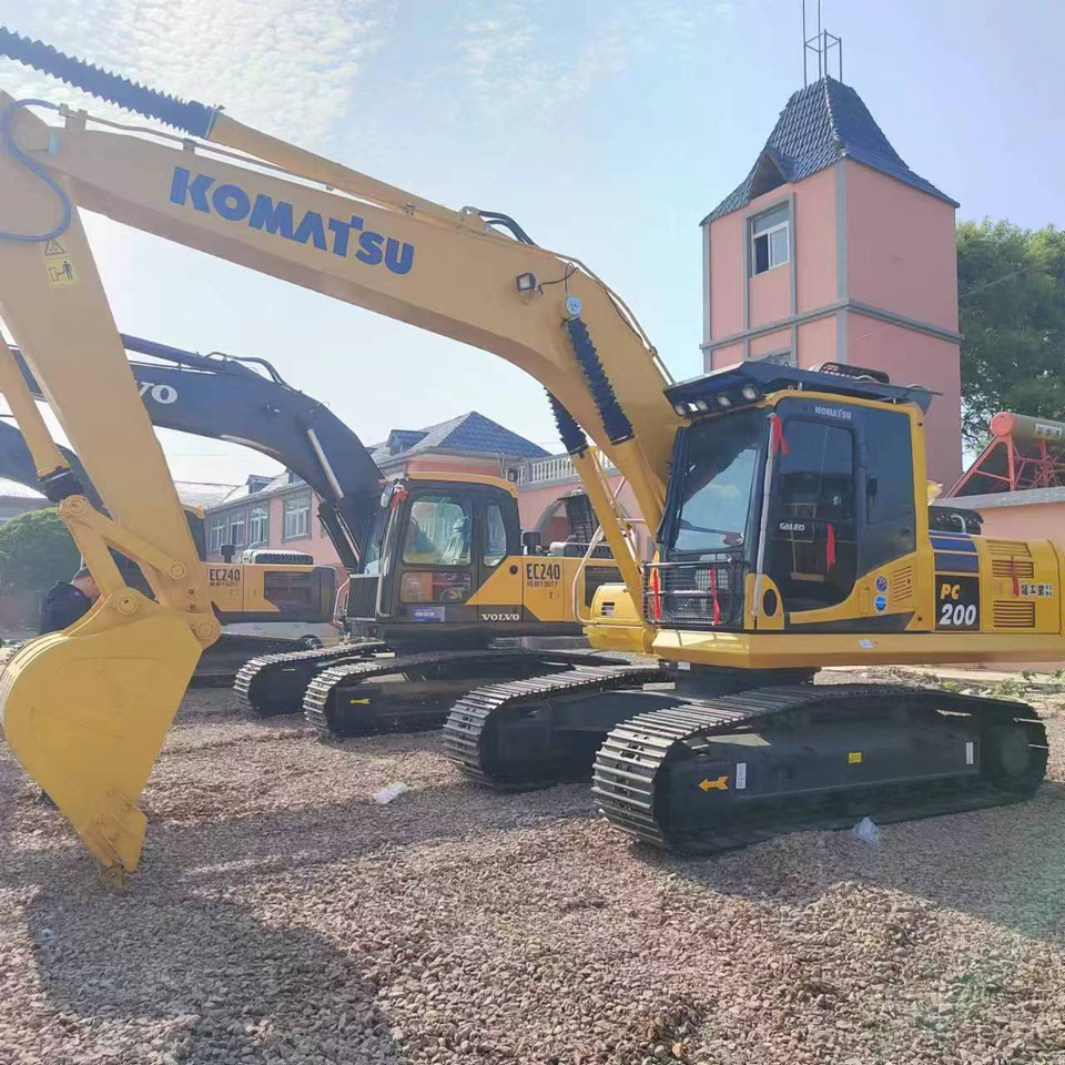KOMATSU pc200-8N1 used japan brand crawler excavator - Crawler excavator: picture 2 KOMATSU pc200-8N1 used japan brand crawler excavator - Crawler excavator: picture 2