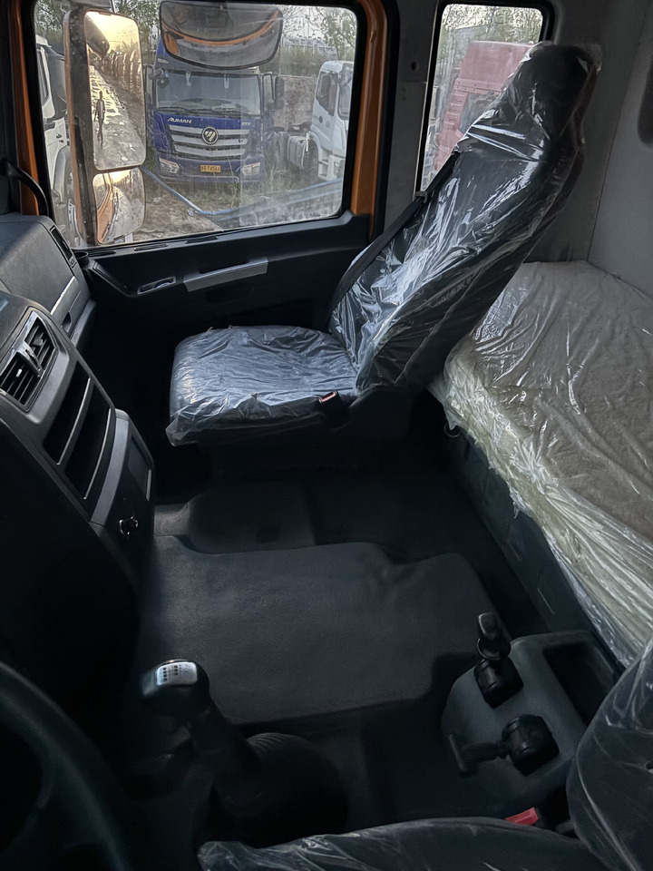 SHACMAN X3000 6x4 dump truck Customization available upon request - Dumper: picture 4 SHACMAN X3000 6x4 dump truck Customization available upon request - Dumper: picture 4