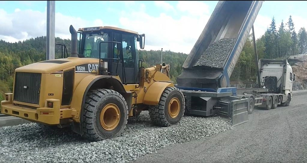 Reptail MM - Grader: picture 1 Reptail MM - Grader: picture 1