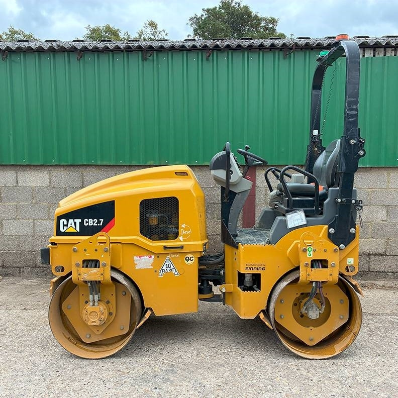CAT CB 2.7  - Road roller: picture 3 CAT CB 2.7  - Road roller: picture 3