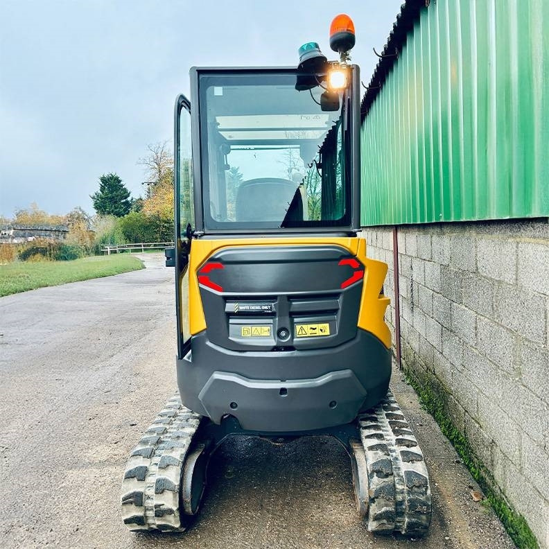 Volvo ECR25D - Mini excavator: picture 4 Volvo ECR25D - Mini excavator: picture 4