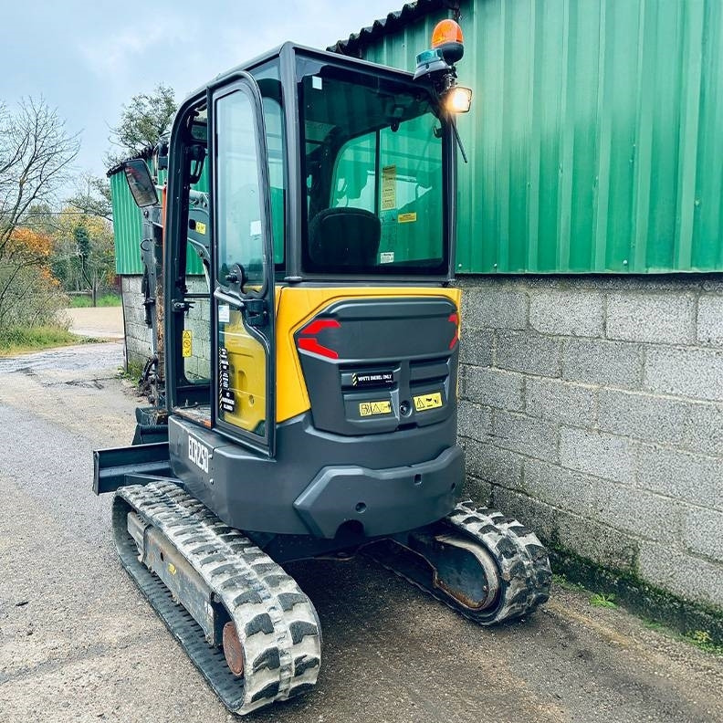 Volvo ECR25D - Mini excavator: picture 3 Volvo ECR25D - Mini excavator: picture 3