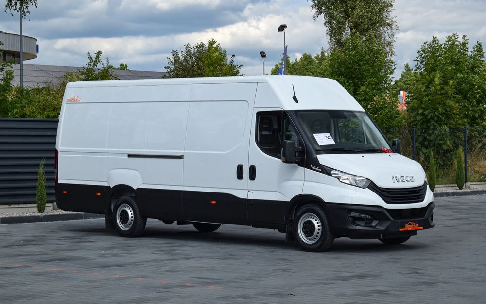 Iveco DAILY MAXI 35S16 / 2.3 - 160 KM / AUTOMAT HI-MATIC / NOWY MODEL / 3 OSOBY / DOSTAWCZE / BLASZAK / KLIMA / 2023 / SERWISOWANY / SPROWADZONY Z NIEMIEC - Panel van: picture 3 Iveco DAILY MAXI 35S16 / 2.3 - 160 KM / AUTOMAT HI-MATIC / NOWY MODEL / 3 OSOBY / DOSTAWCZE / BLASZAK / KLIMA / 2023 / SERWISOWANY / SPROWADZONY Z NIEMIEC - Panel van: picture 3