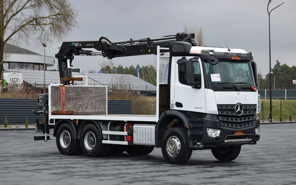 Mercedes-Benz AROCS 2636 / 6x4 / HIAB X-HIPRO 192 E-3 / WYSUW x3 / ROTATOR / STEROWANIE RADIOWE / UDT / PODPORY HYDRAULICZNE / AUTOMAT / KAMERA COFANIA / NISKI PRZEBIEG / SPROWADZONY - Dropside/ Flatbed truck: picture 3 Mercedes-Benz AROCS 2636 / 6x4 / HIAB X-HIPRO 192 E-3 / WYSUW x3 / ROTATOR / STEROWANIE RADIOWE / UDT / PODPORY HYDRAULICZNE / AUTOMAT / KAMERA COFANIA / NISKI PRZEBIEG / SPROWADZONY - Dropside/ Flatbed truck: picture 3