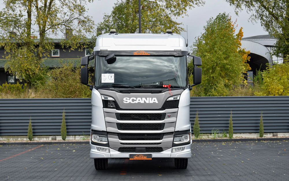 Scania R450 / HYDRAULIKA / RETARDER / ACC / KLIMA / FULL LEDY / ALUFELGI / SERWISOWANA / SPROWADZONA - Tractor unit: picture 2 Scania R450 / HYDRAULIKA / RETARDER / ACC / KLIMA / FULL LEDY / ALUFELGI / SERWISOWANA / SPROWADZONA - Tractor unit: picture 2