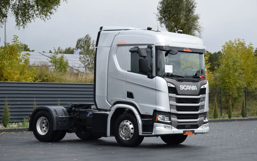 Scania R450 / HYDRAULIKA / RETARDER / ACC / KLIMA / FULL LEDY / ALUFELGI / SERWISOWANA / SPROWADZONA - Tractor unit: picture 3 Scania R450 / HYDRAULIKA / RETARDER / ACC / KLIMA / FULL LEDY / ALUFELGI / SERWISOWANA / SPROWADZONA - Tractor unit: picture 3