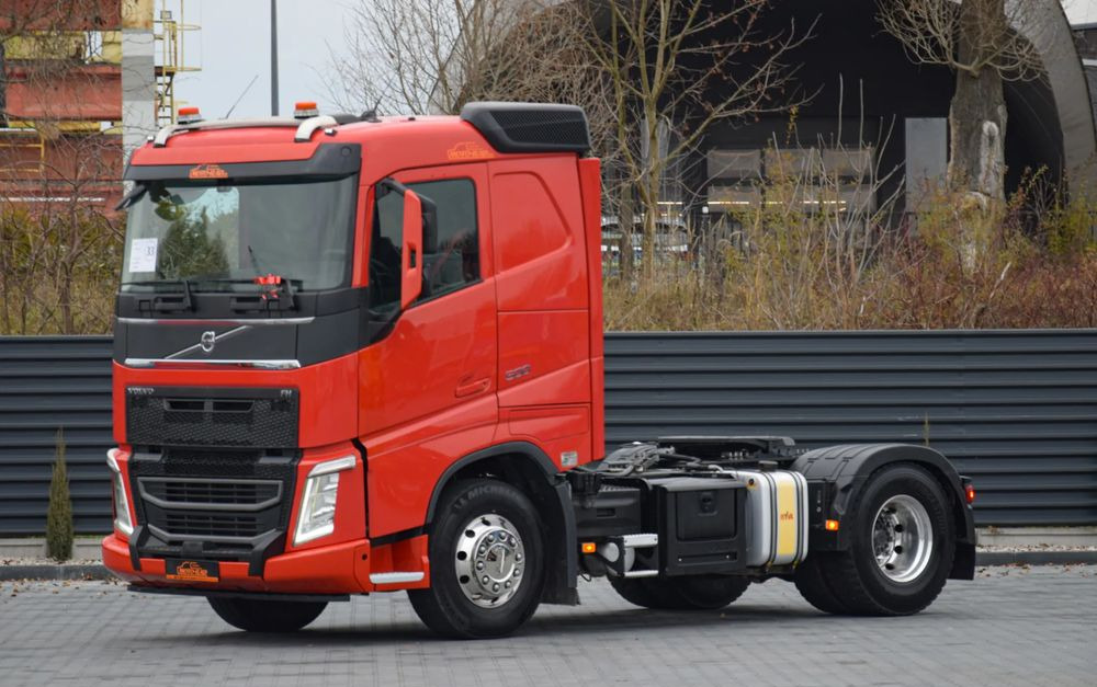 Volvo FH500 / NISKA KABINA / HYDRAULIKA / EURO 6 / ACC / LEDY / ALUFELGI / SERWISOWANY / SPROWADZONY - Tractor unit: picture 1 Volvo FH500 / NISKA KABINA / HYDRAULIKA / EURO 6 / ACC / LEDY / ALUFELGI / SERWISOWANY / SPROWADZONY - Tractor unit: picture 1