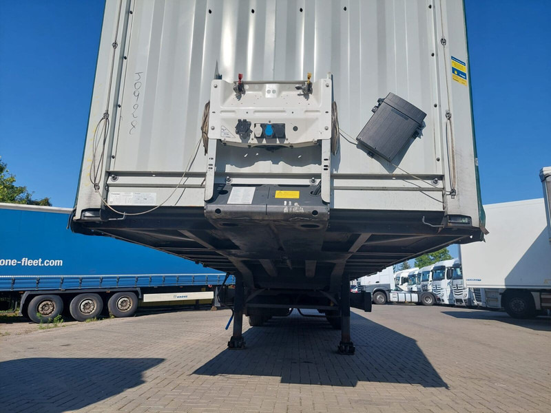 Krone SD - Curtainsider semi-trailer: picture 3 Krone SD - Curtainsider semi-trailer: picture 3