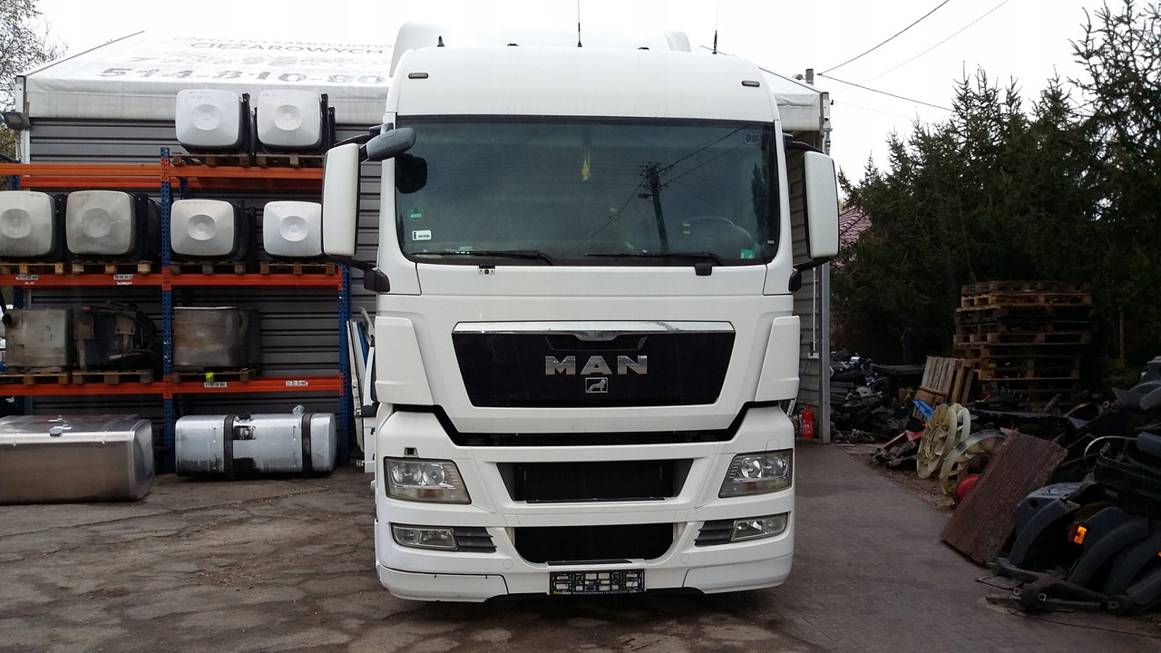 MASKA ATRAPA GRILL POLIK OWIEWKA MAN TGX - Hood for Truck: picture 1 MASKA ATRAPA GRILL POLIK OWIEWKA MAN TGX - Hood for Truck: picture 1