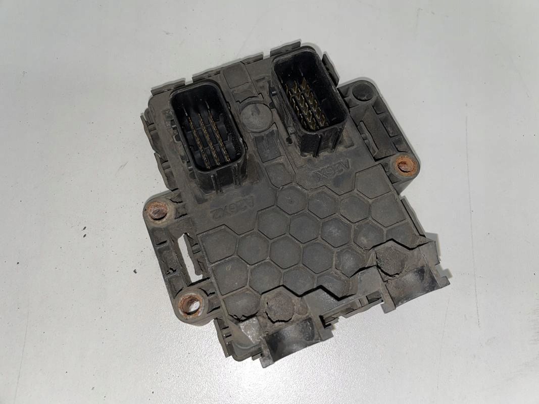 MERCEDES ACTROS MP4 MODUŁ STEROWNIK PODUSZEK CLCS - ECU for Truck: picture 3 MERCEDES ACTROS MP4 MODUŁ STEROWNIK PODUSZEK CLCS - ECU for Truck: picture 3