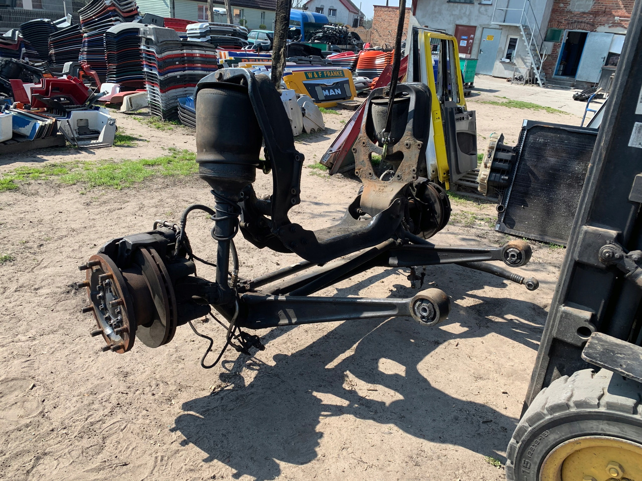 PRZEDNIA OŚ MAN TGX TGS TGA LOWDECK LOW DECK KMPL - Front axle for Truck: picture 4 PRZEDNIA OŚ MAN TGX TGS TGA LOWDECK LOW DECK KMPL - Front axle for Truck: picture 4