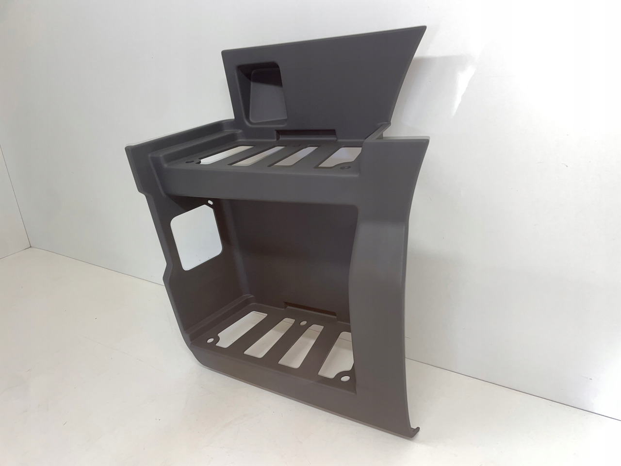 STOPNICA DOLNY STOPIEŃ MAN TGX TGX3 TG-3 81615200075 - Footstep for Truck: picture 3 STOPNICA DOLNY STOPIEŃ MAN TGX TGX3 TG-3 81615200075 - Footstep for Truck: picture 3