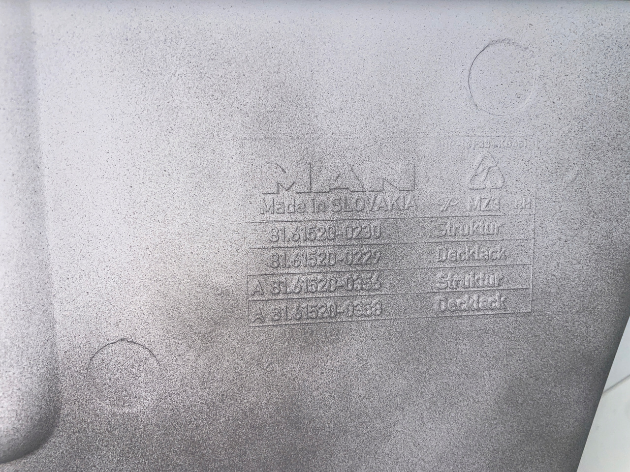 STOPNICA STOPIEŃ MAN TGL TGM TG3 TGL3 TGM3 81615200230 - Footstep for Truck: picture 5 STOPNICA STOPIEŃ MAN TGL TGM TG3 TGL3 TGM3 81615200230 - Footstep for Truck: picture 5